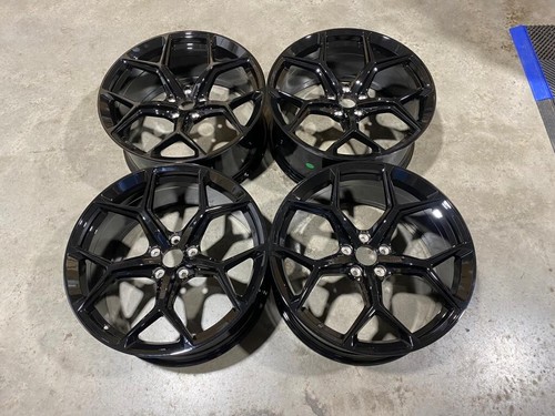 2023 rs6 style alloy - 19",