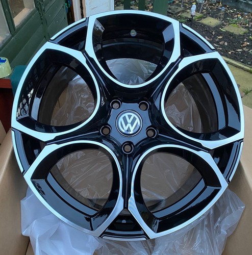 Golf mk5 mk6 mk7 mk8 - 18",