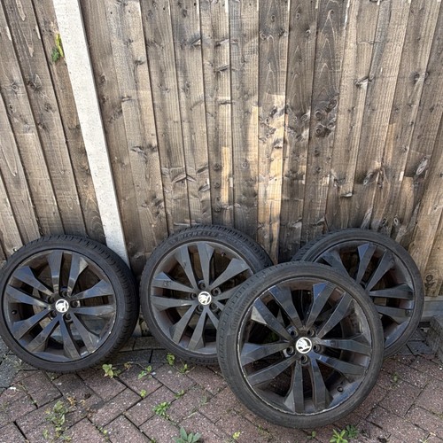 Inch skoda fabia - 17,