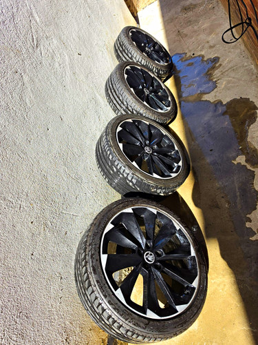 Alloy wheels 235 40 r19 - alloy,