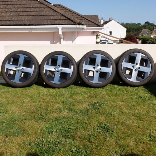 Hyundai inster original - original, 17"