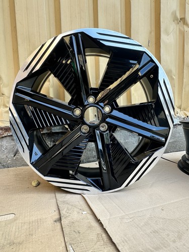 Genuine nissan qashqai - genuine, 20"